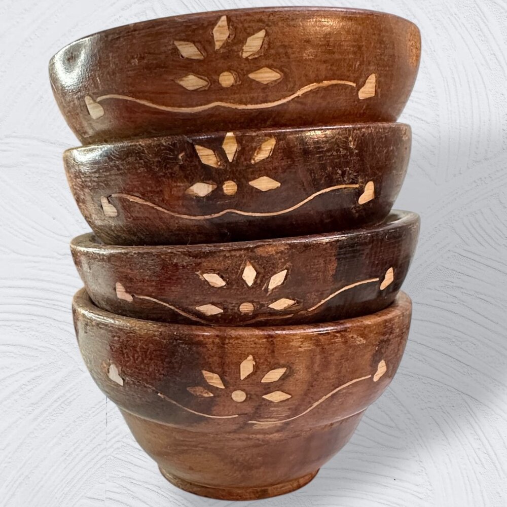 Sheesham Hand-Crafted Wooden Bowls With Matching Spoons - Set Of 4 With Floral I
